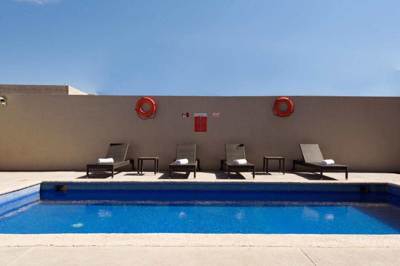Extended Suites Saltillo Galerias エクステリア 写真