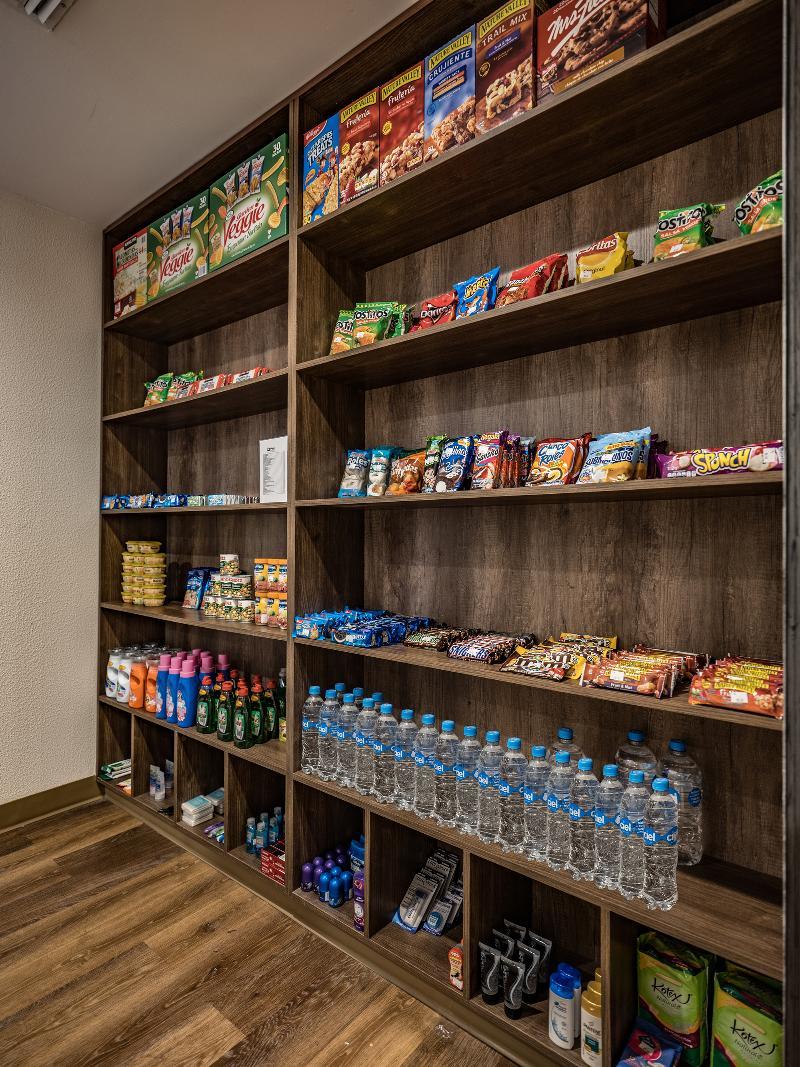 Extended Suites Saltillo Galerias エクステリア 写真