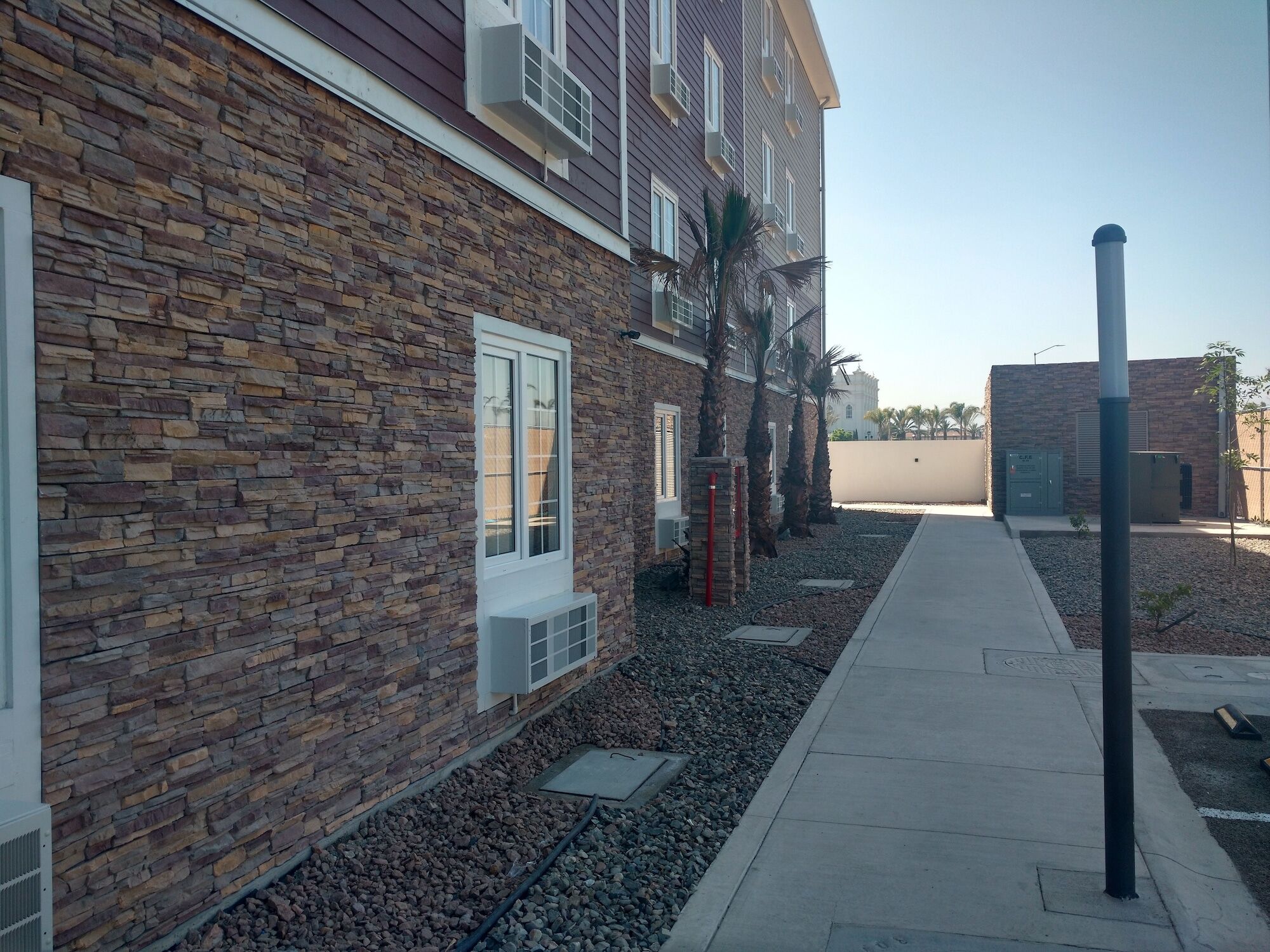 Extended Suites Saltillo Galerias エクステリア 写真
